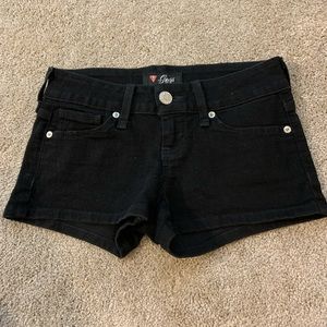 Guess black jean shorts woman’s